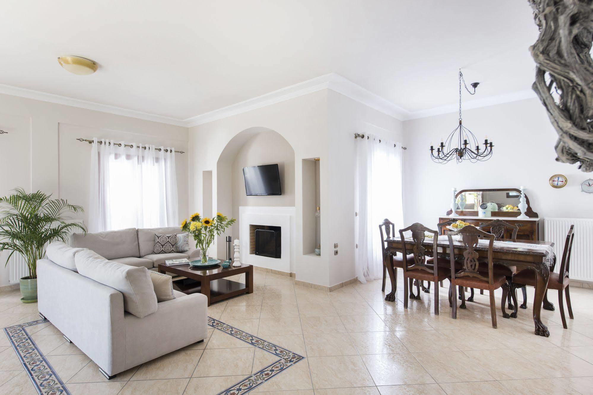 Vineyard Exclusive Suites Akrotírion Kültér fotó
