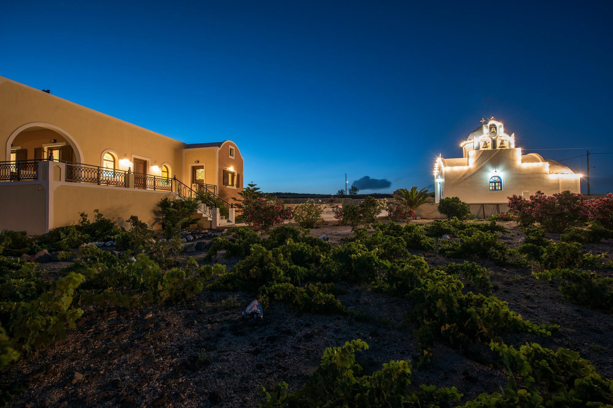 Vineyard Exclusive Suites Akrotírion Kültér fotó