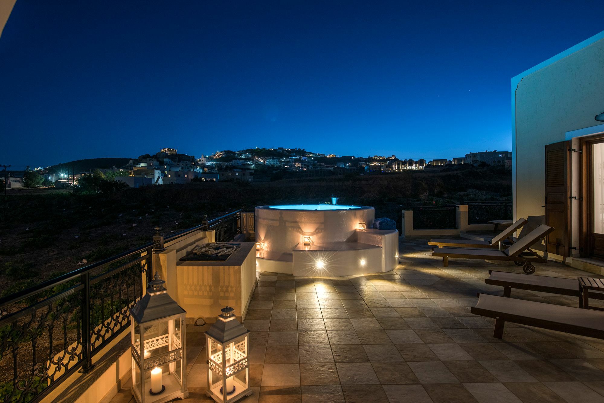 Vineyard Exclusive Suites Akrotírion Kültér fotó